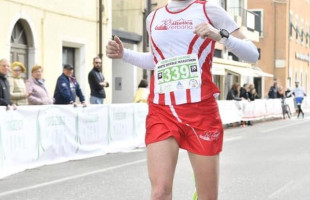 L’atleta azzurra Cristina Gogna migliora il proprio record
